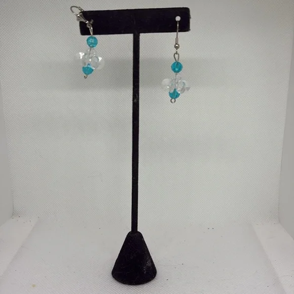 Vintage Clear Plastic Beaded Bracelet/Necklace (set of 2 pairs of earrings) Set - Picture 8 of 16